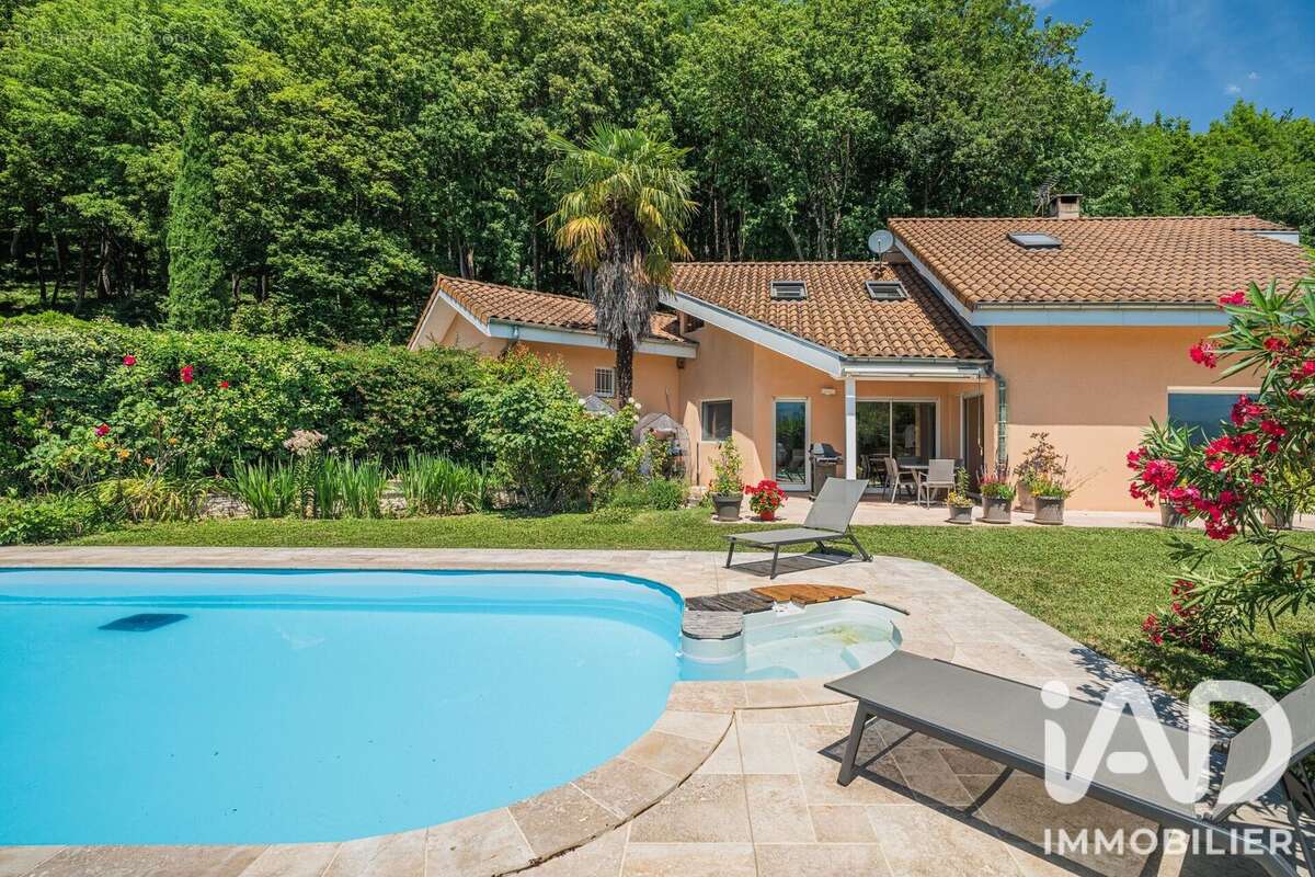 Photo 2 - Maison à MEYLAN