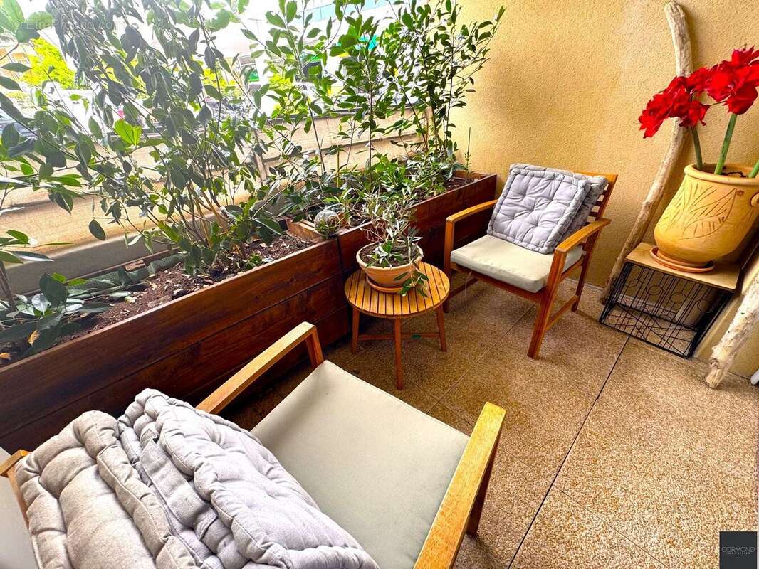 Appartement à HYERES