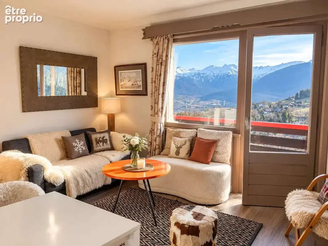 COMBLOUX – Appartement 3 pièces avec vue exceptionnelle sur le Mont-Blanc - photo 2
