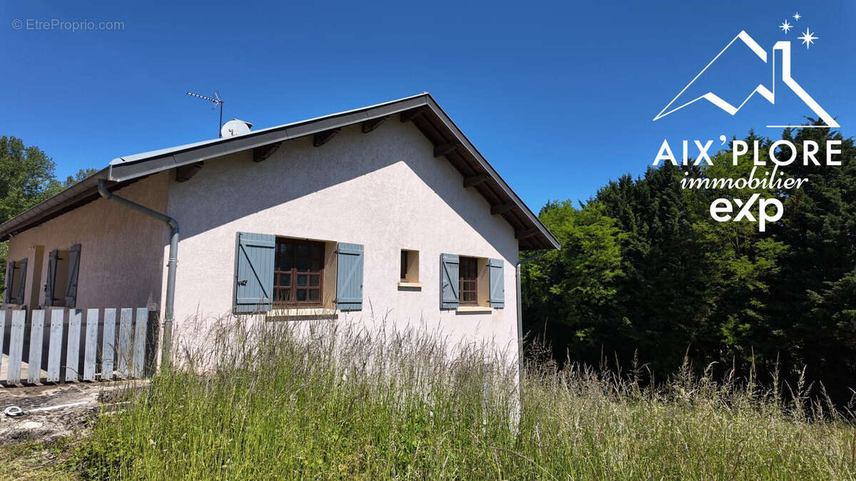 Maison à SAINT-MAURICE-DE-REMENS