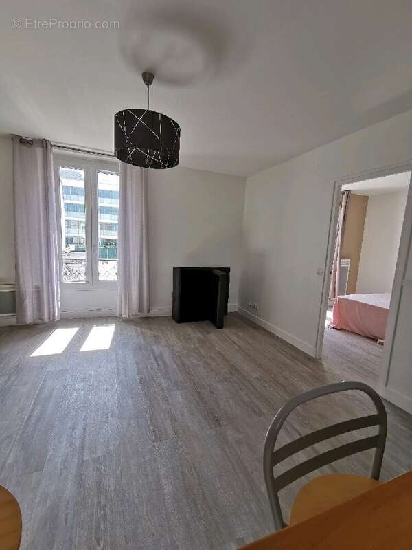 Appartement à BOIS-COLOMBES