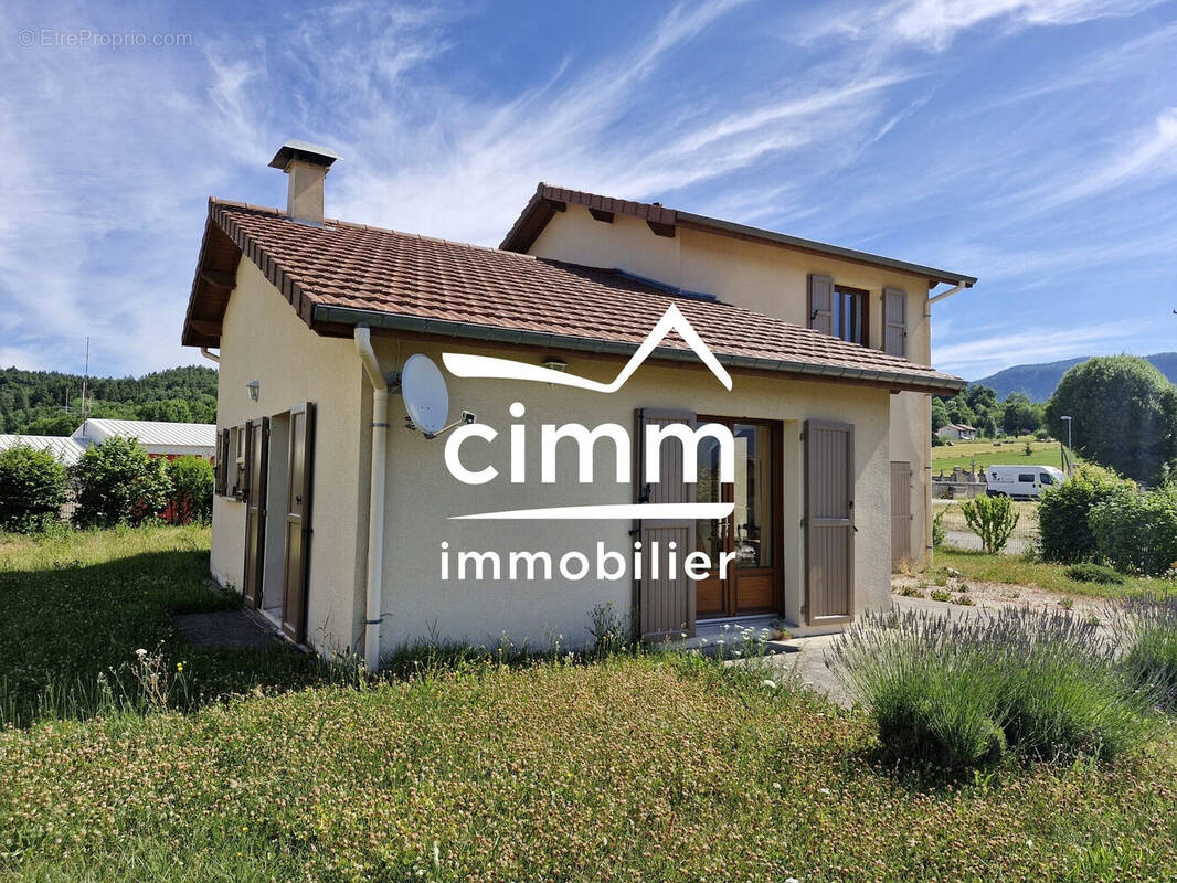 Maison à LA CHAPELLE-EN-VERCORS