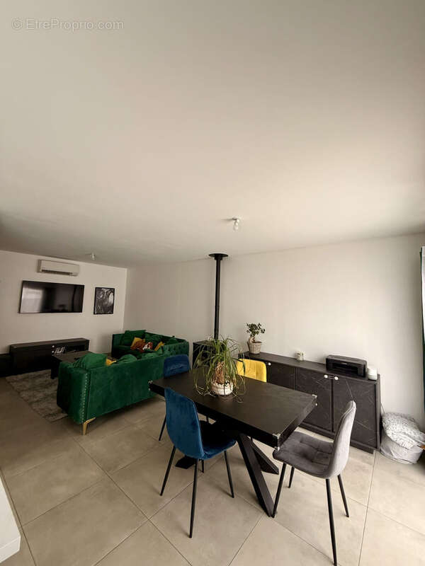 Maison à SAINT-ROMAIN-DE-JALIONAS