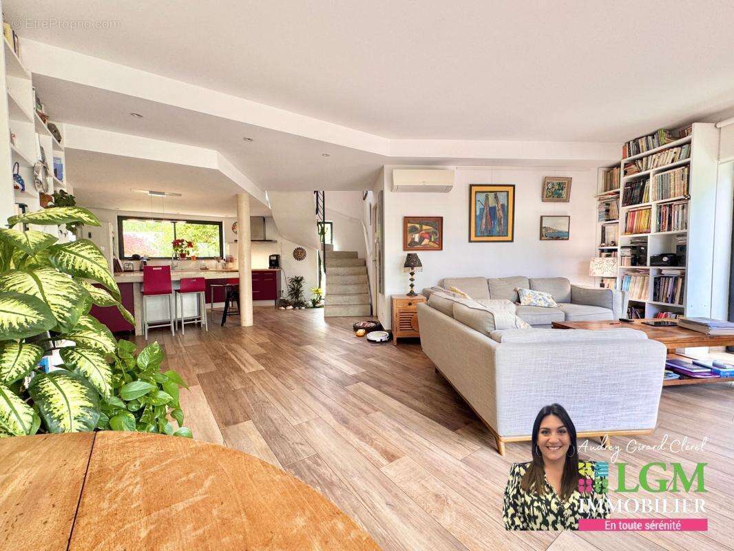 Maison à CASTELNAU-LE-LEZ