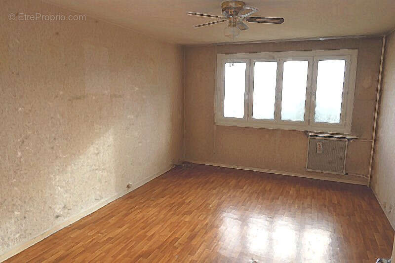 Appartement à CANTELEU