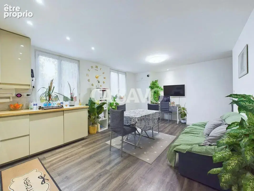 Vente Appartement 2 pièces de 39m² - 93240 Stains - photo 4