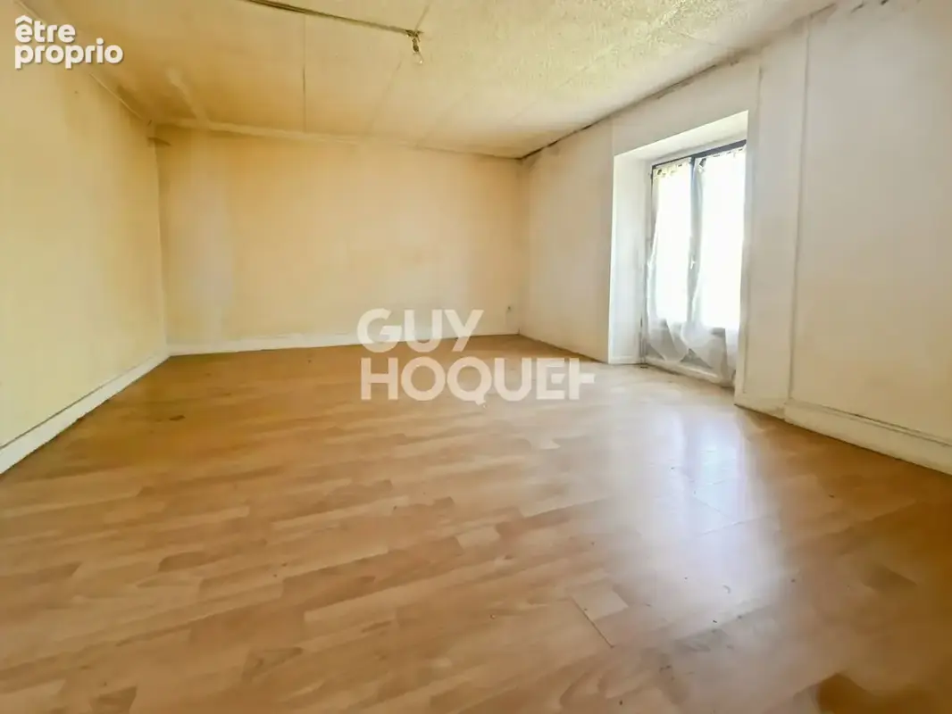 Appartement 4 pièces à vendre à Fontenay Trésigny - photo 4