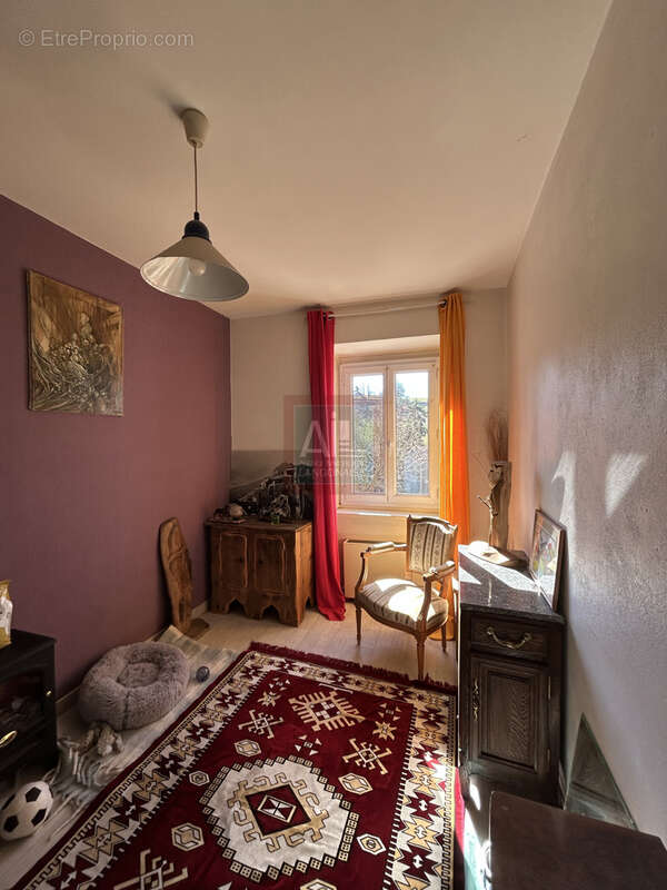Immeuble de 3 appartement à Pradelles - photo 8