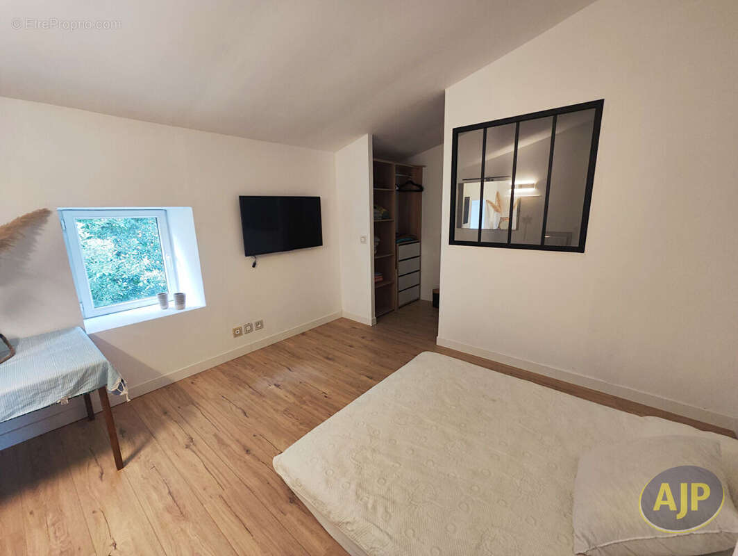 Maison à SAINT-MICHEL-EN-L&#039;HERM