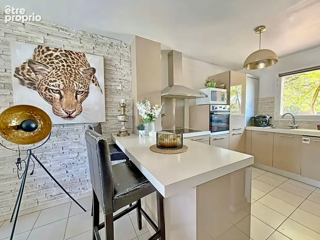 Maison  3 pièces 69.90 m2,garage,piscine - photo 6