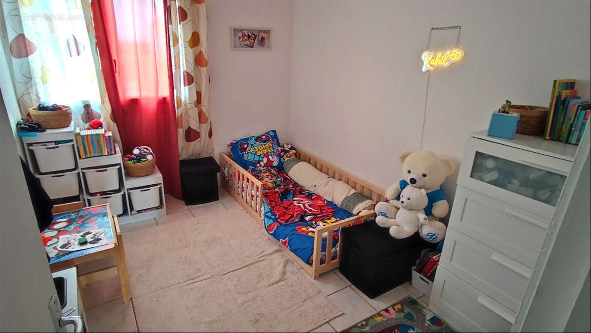 Appartement à HYERES