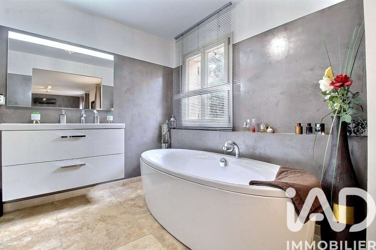 Photo 8 - Maison à AURIOL