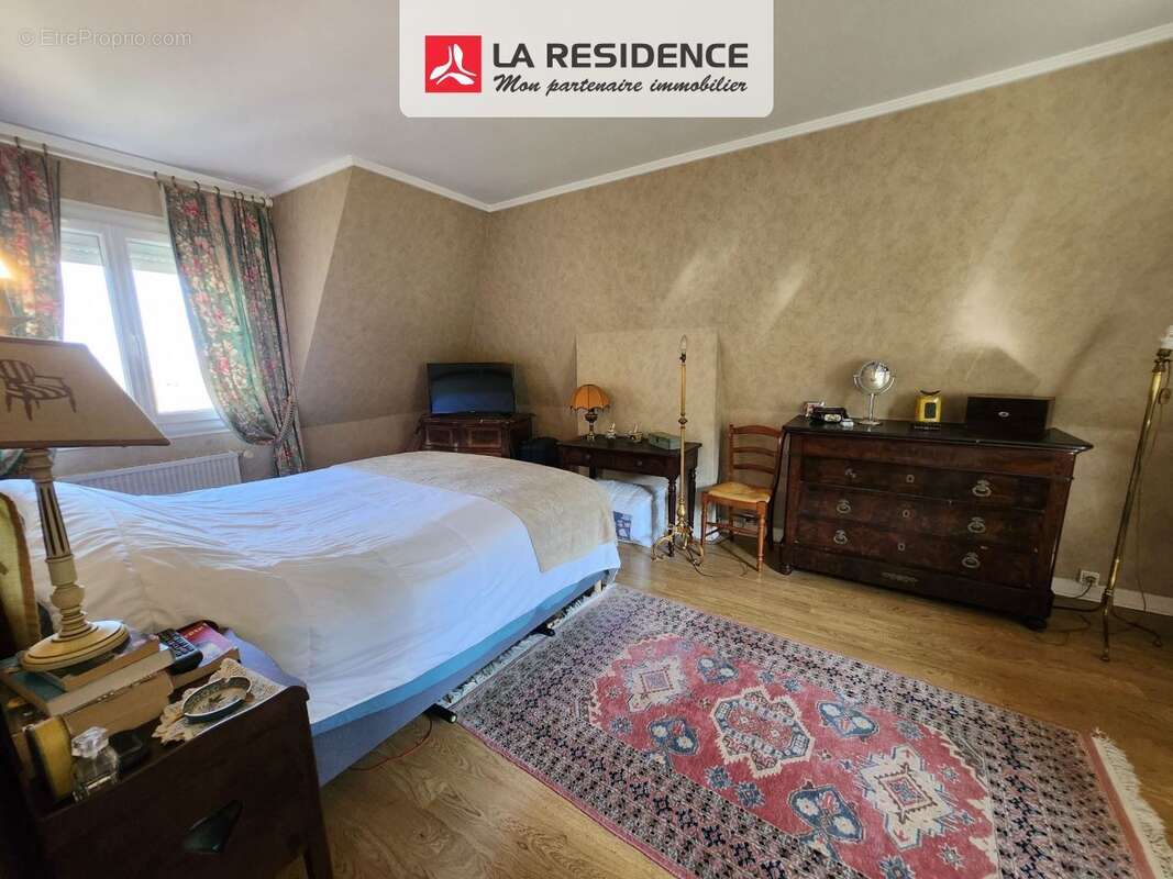 Maison à MONTIGNY-LES-CORMEILLES