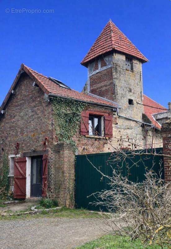 Maison à RIBECOURT-DRESLINCOURT