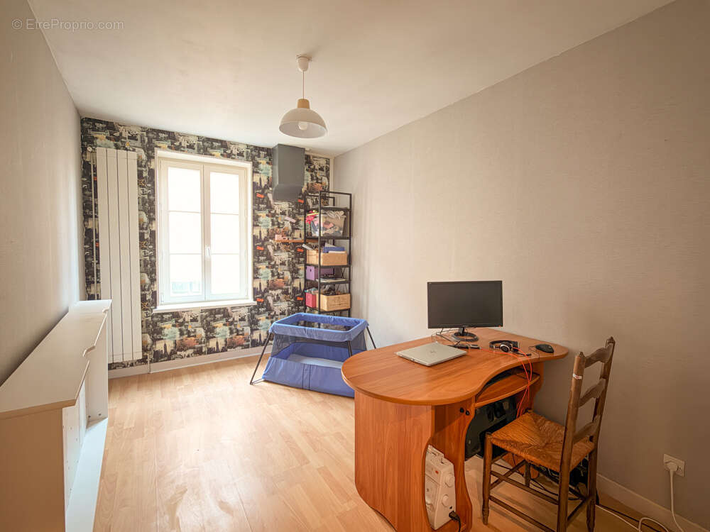 Maison à LESSY