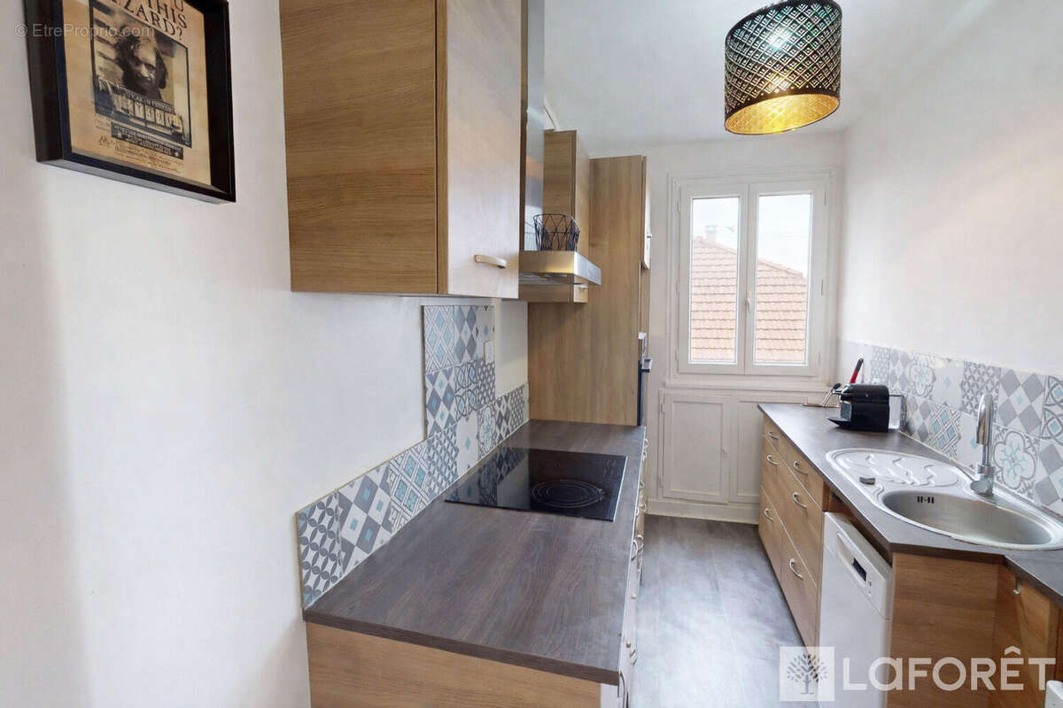Appartement à ASNIERES-SUR-SEINE