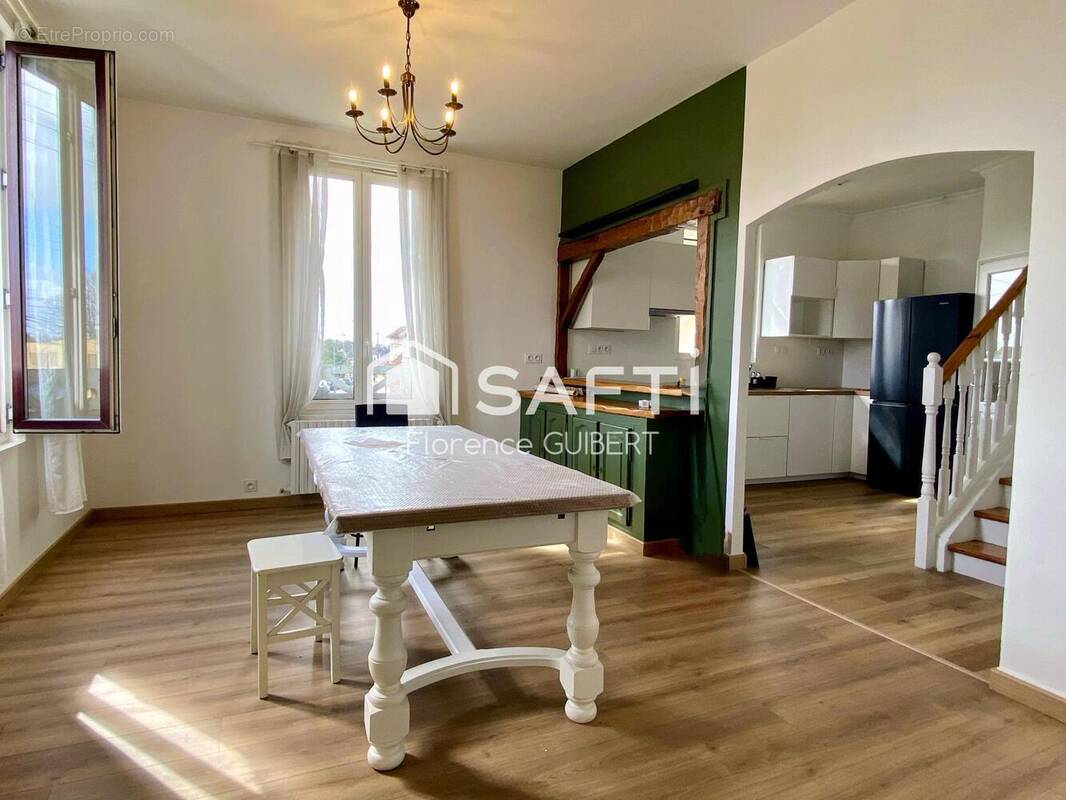 Photo 1 - Maison à LES MUREAUX