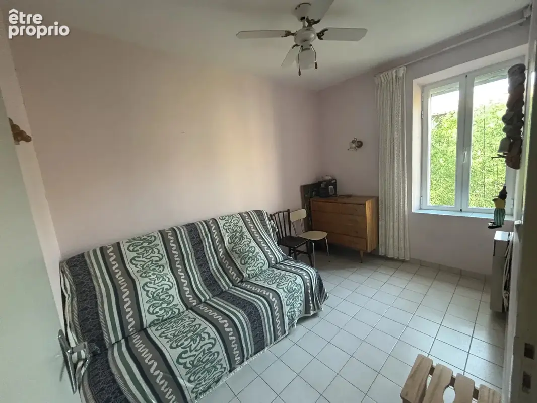 Maison de village T4 avec grand garage – Beau potentiel - photo 5