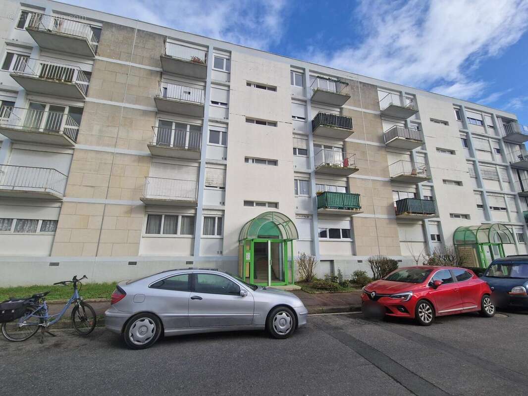 Photo 9 - Appartement à CHATELLERAULT