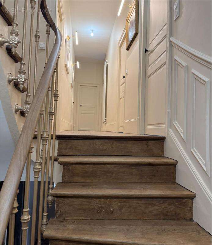 Maison 421 m² à Puiseaux  - photo 13