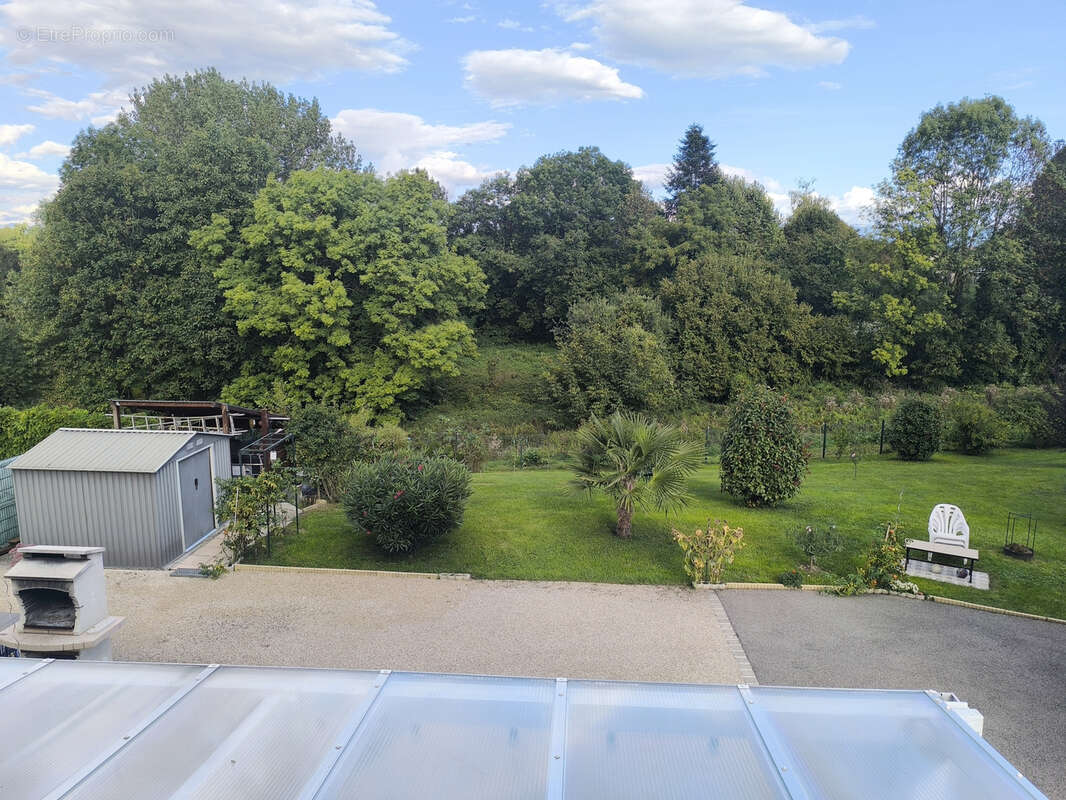 Maison à LA BATIE-DIVISIN