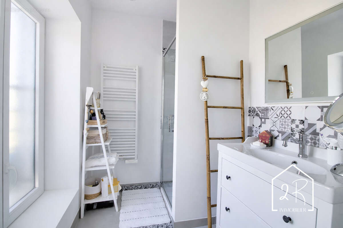 Appartement à SAINT-JUST-CHALEYSSIN