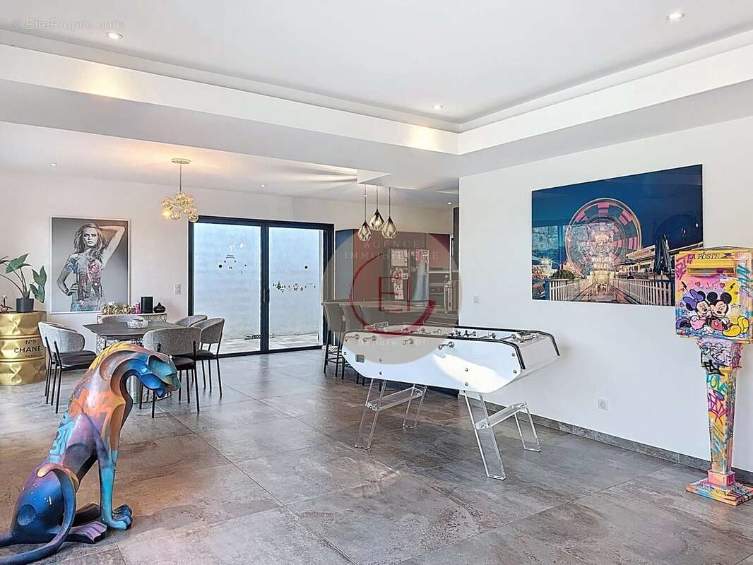 Maison à LES ADRETS-DE-L'ESTEREL