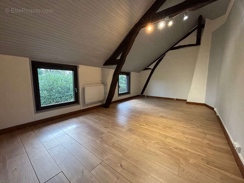 Maison à SAINT-MARTIN-DE-BOSCHERVILLE