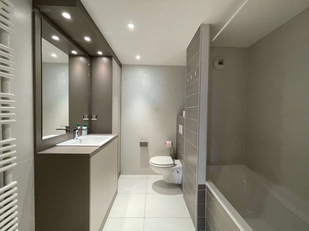 Appartement à DIVONNE-LES-BAINS