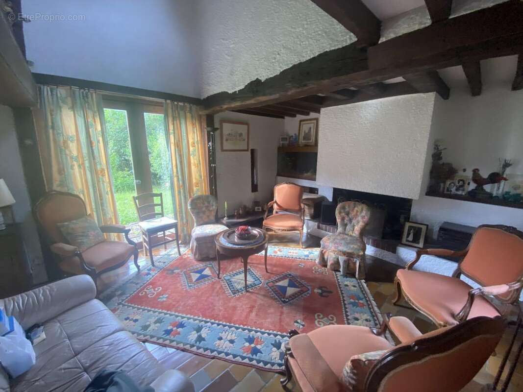 Maison à LA SAUSSAYE