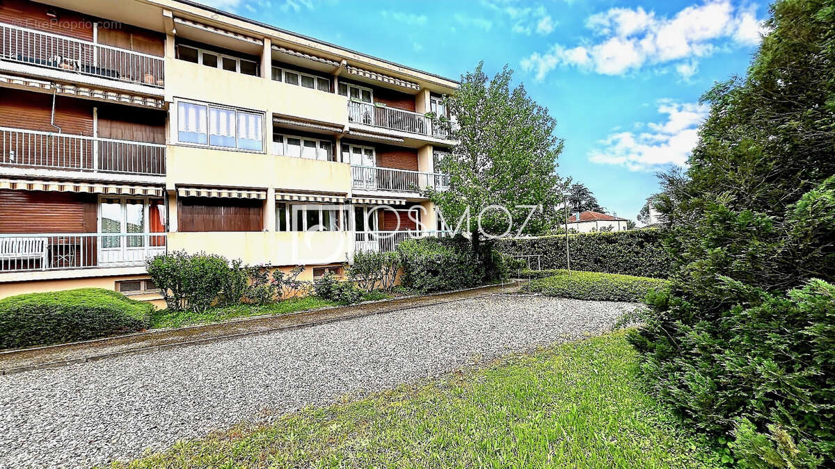 Appartement à GUILHERAND-GRANGES