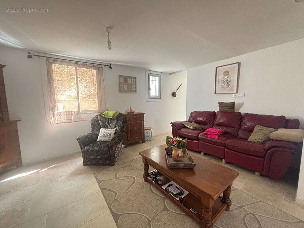 Maison à PIERREFEU-DU-VAR