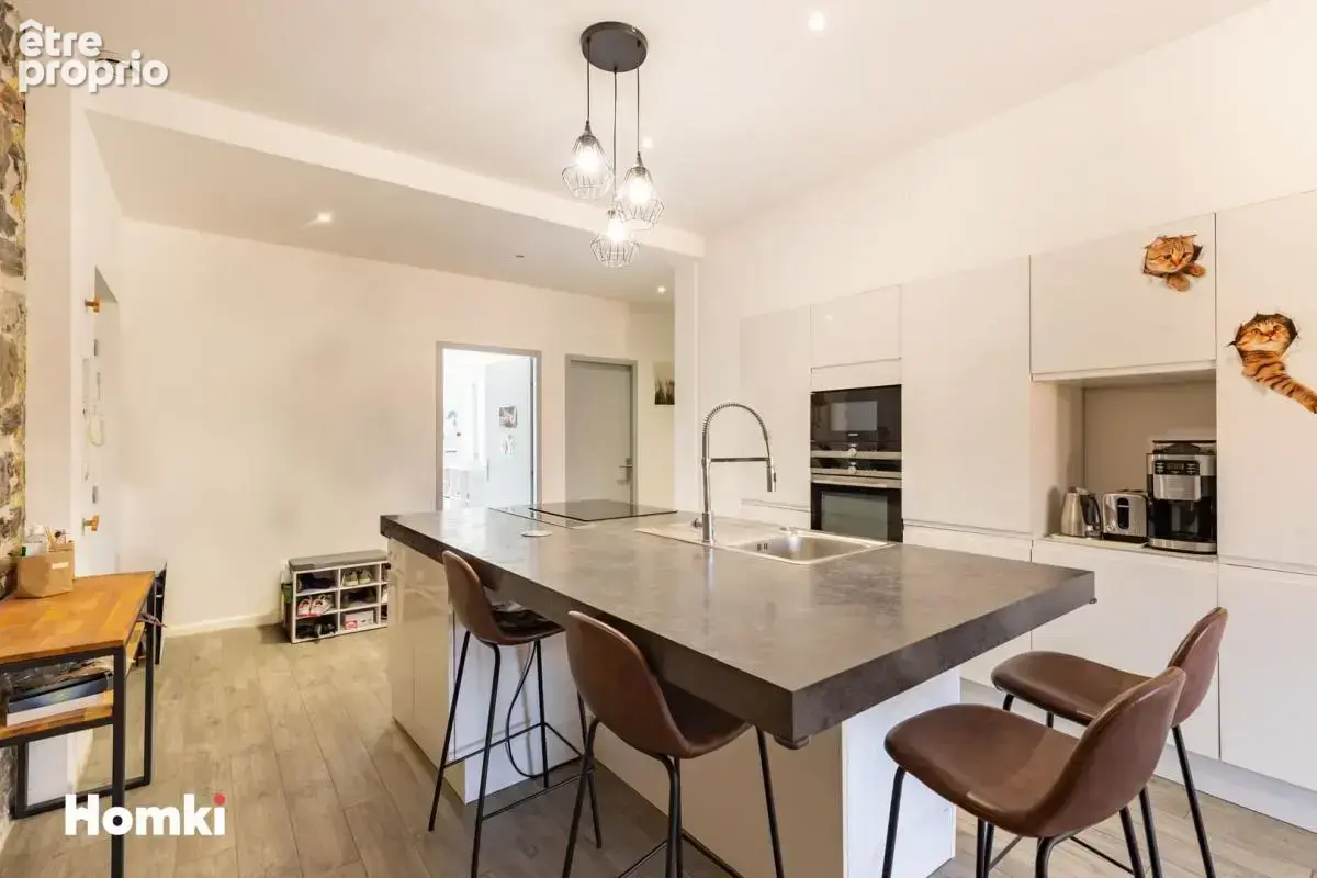 Appartement T4 de 97 m² à Narbonne 11100, Avenue des Cévennes - photo 2