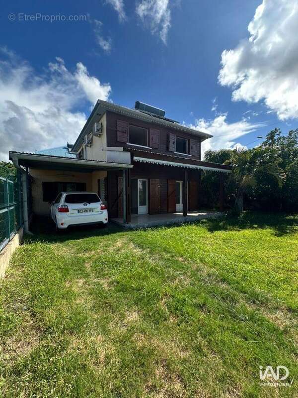 Photo 2 - Maison à SAINTE-SUZANNE