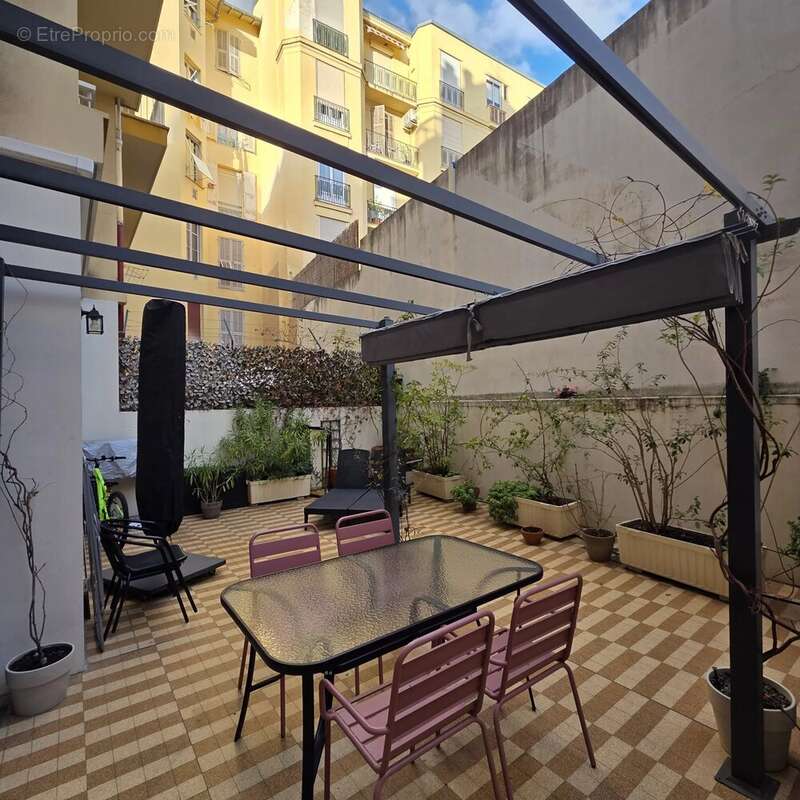Appartement à NICE