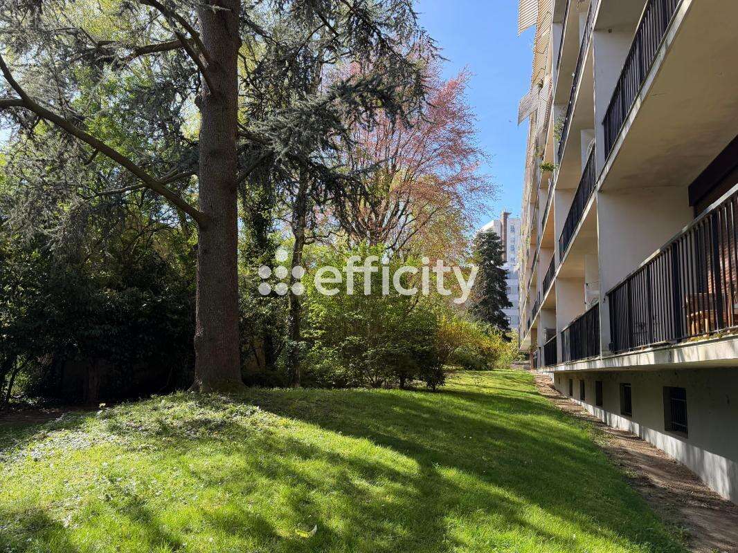 Appartement à CHATENAY-MALABRY