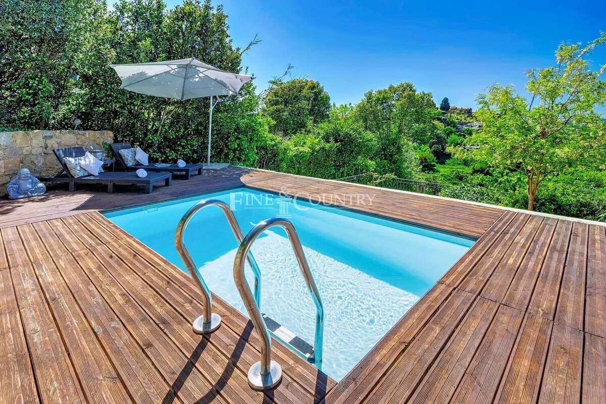 Maison à MONTAUROUX