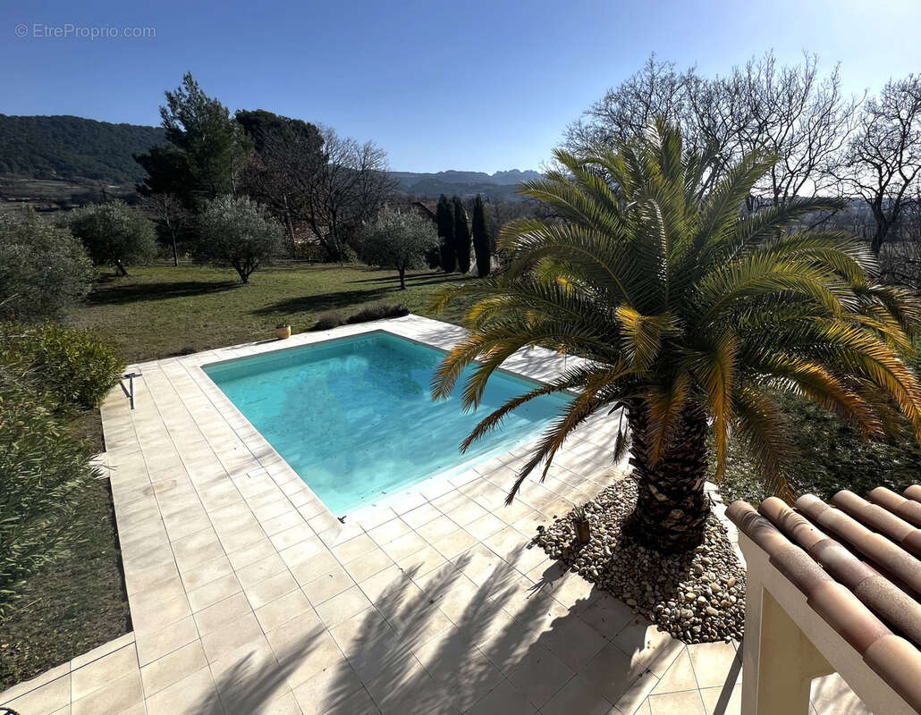 Maison à VAISON-LA-ROMAINE
