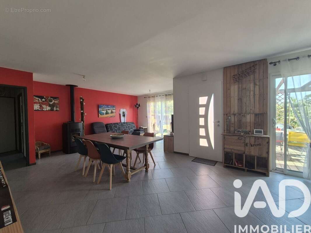 Photo 5 - Maison à LA COUDRE