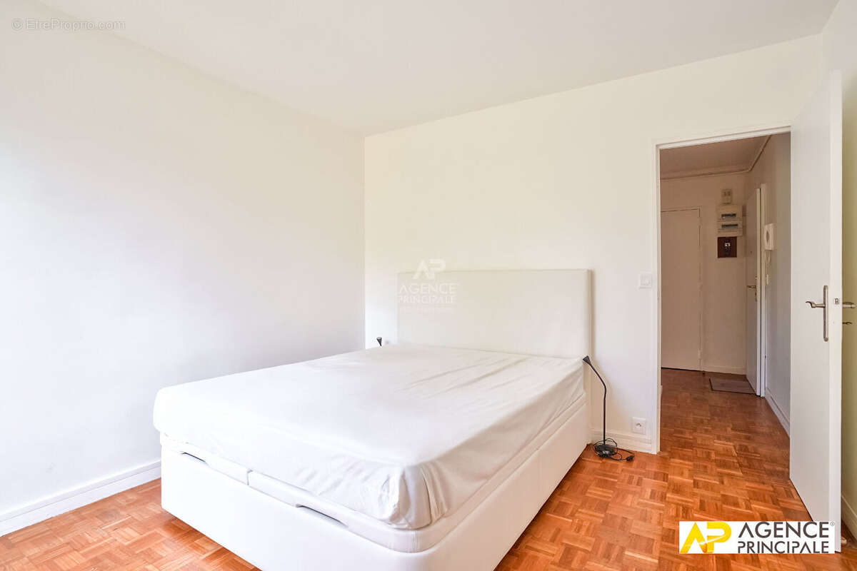 Appartement à MAISONS-LAFFITTE