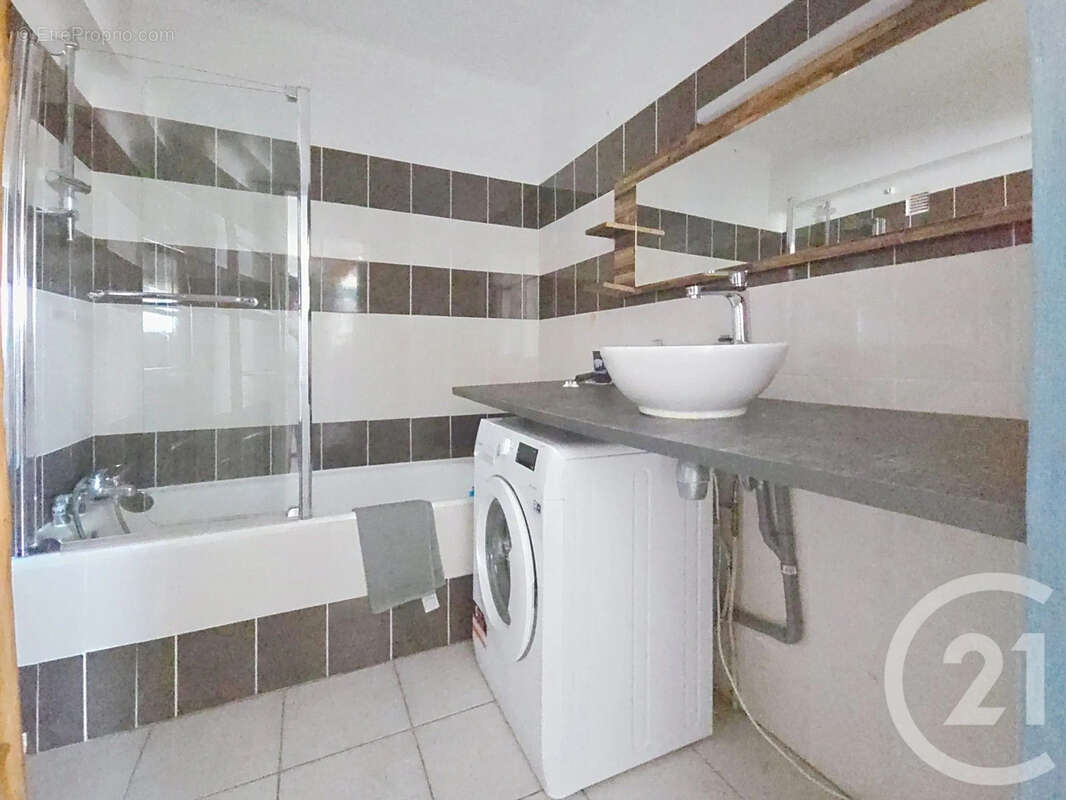 Appartement 49 m² à Sete  - photo 9