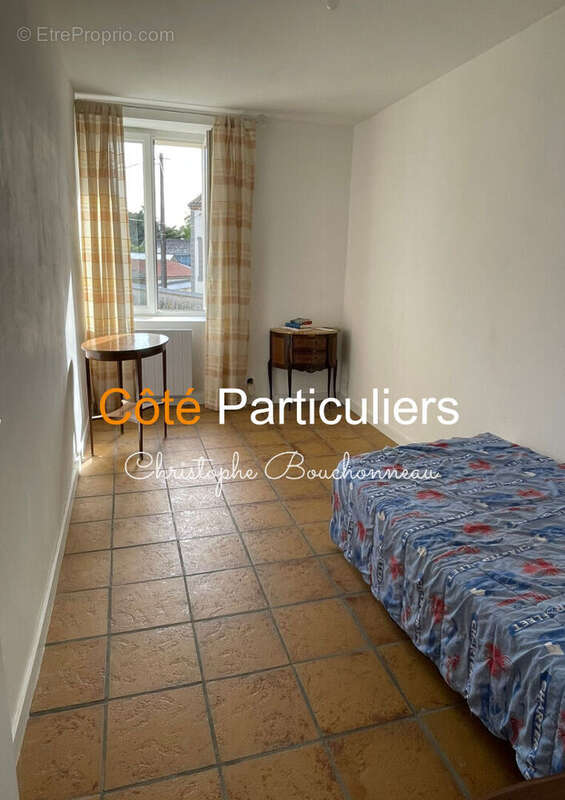 Maison à SAINT-MAURICE-LA-FOUGEREUSE