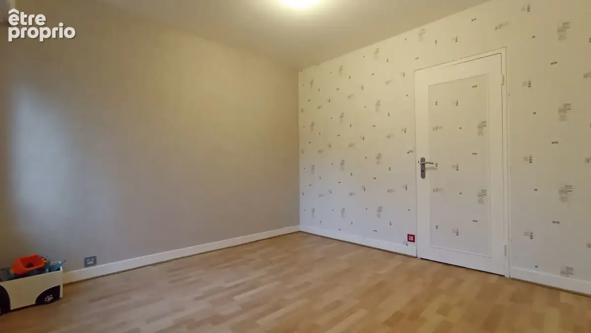 Appartement renove ascenseur et 3 chambres - photo 6