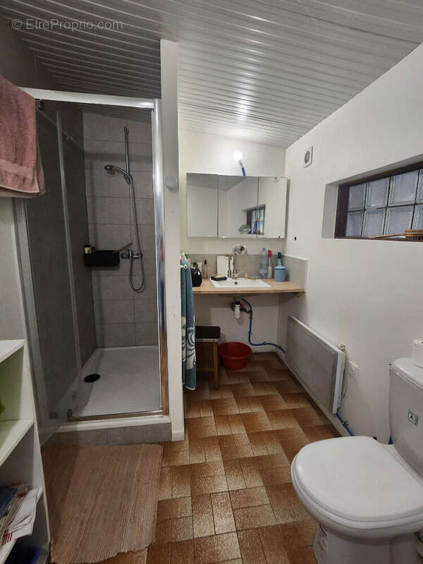 Maison à CREVECOEUR-LE-GRAND