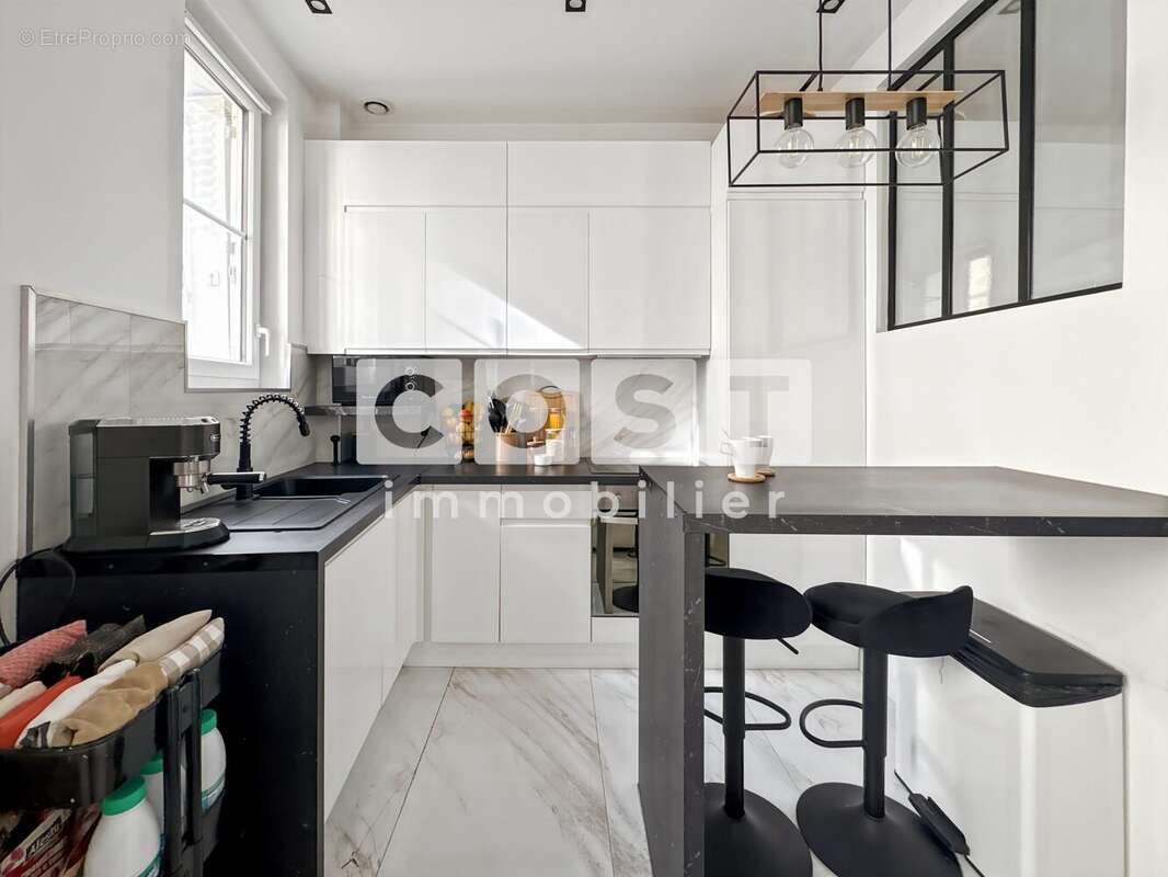 Appartement à COLOMBES