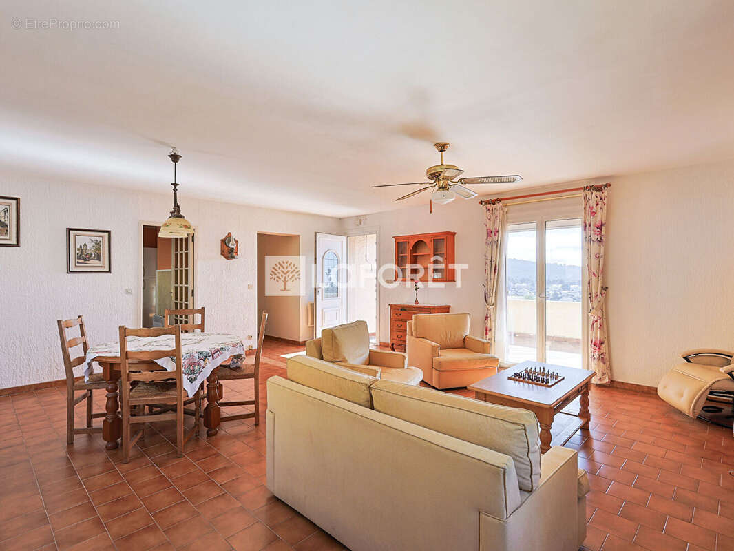 Maison à CARNOUX-EN-PROVENCE