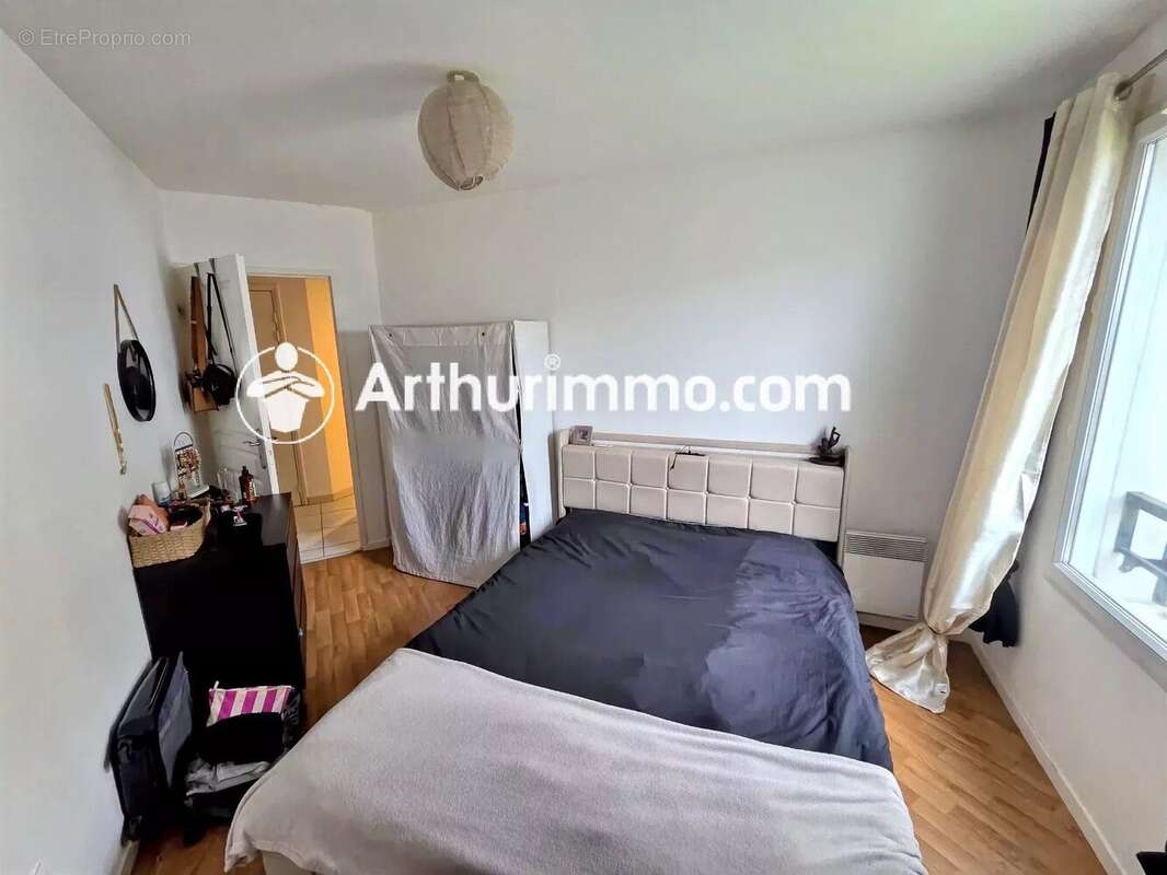 Appartement à SAVIGNY-LE-TEMPLE