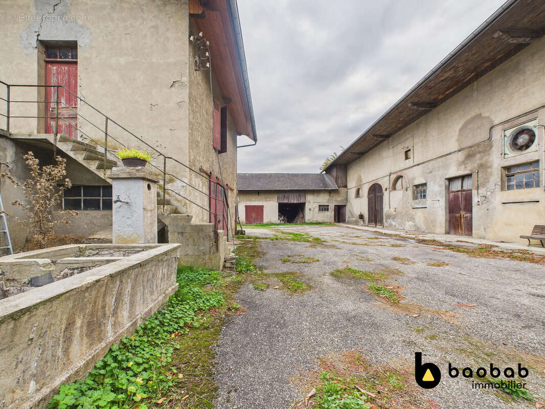 Maison à MONTMELIAN