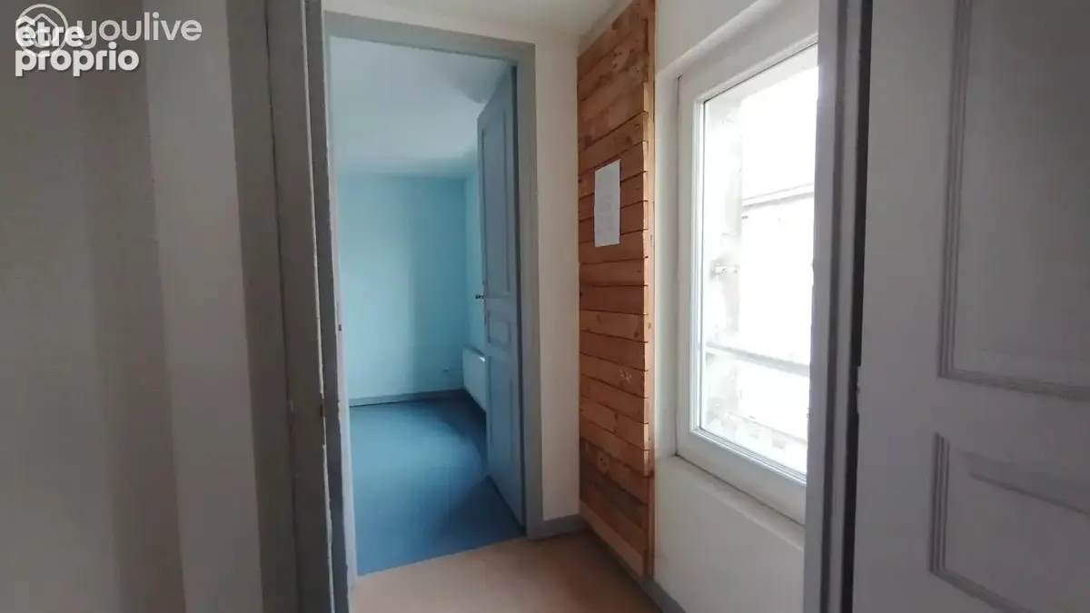 A saisir! Centre-ville Soissons - Appartement 4 pièces - photo 5