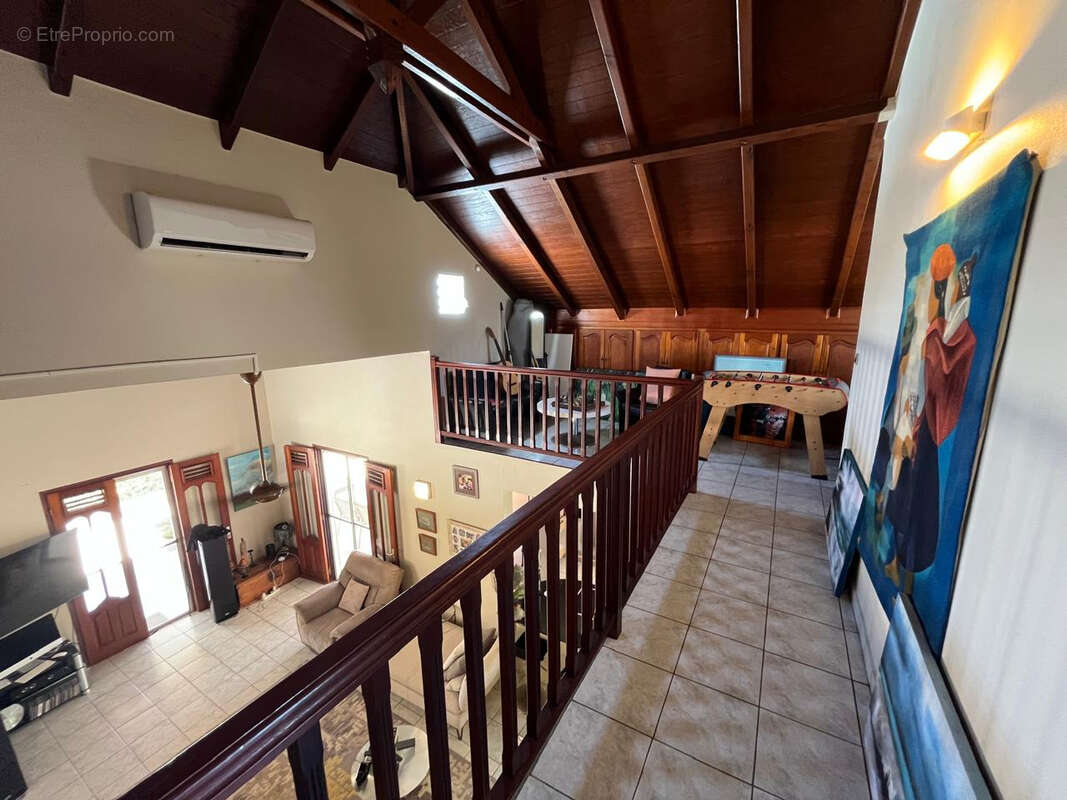 Maison à BAIE-MAHAULT